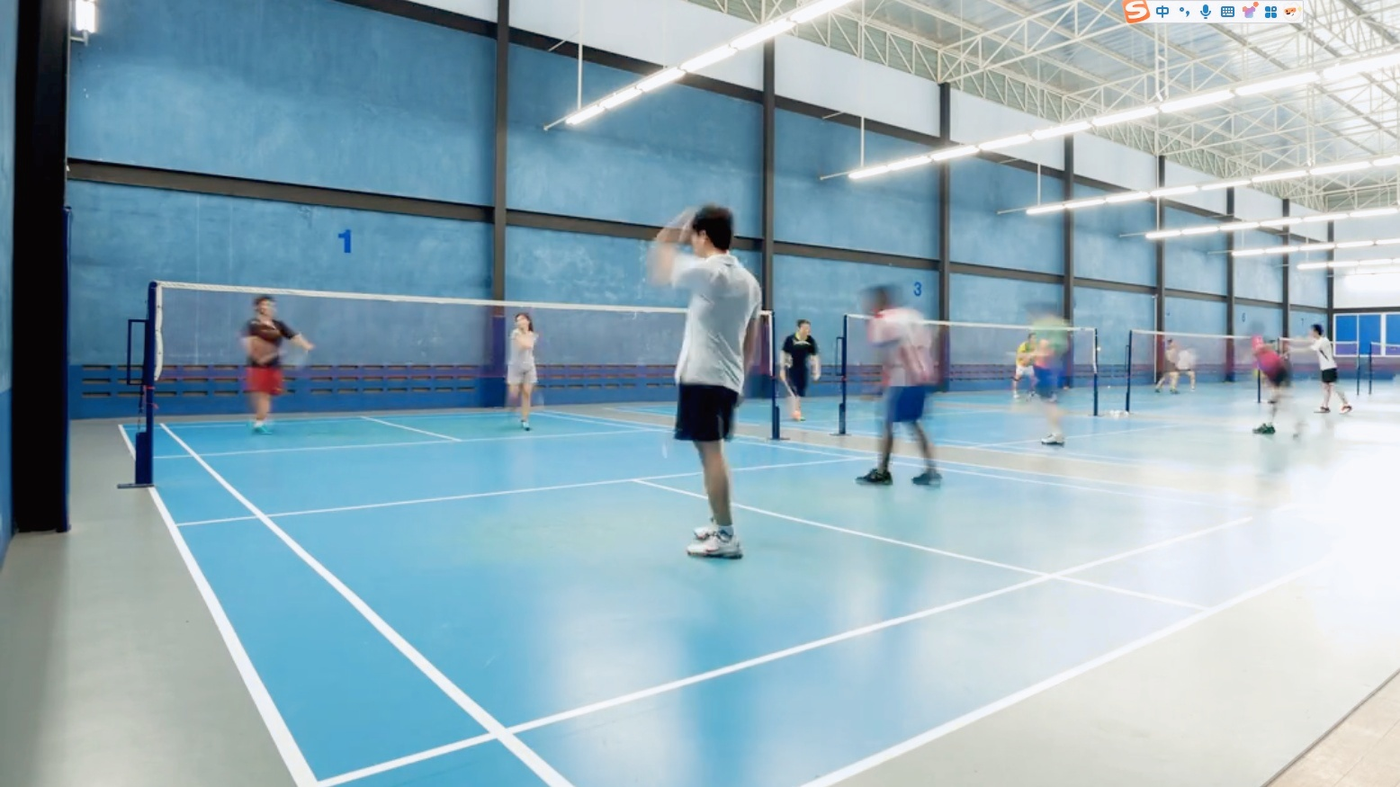 室內(nèi)球場地坪漆打造專業(yè)級運(yùn)動地面-富萊德環(huán)氧地坪漆