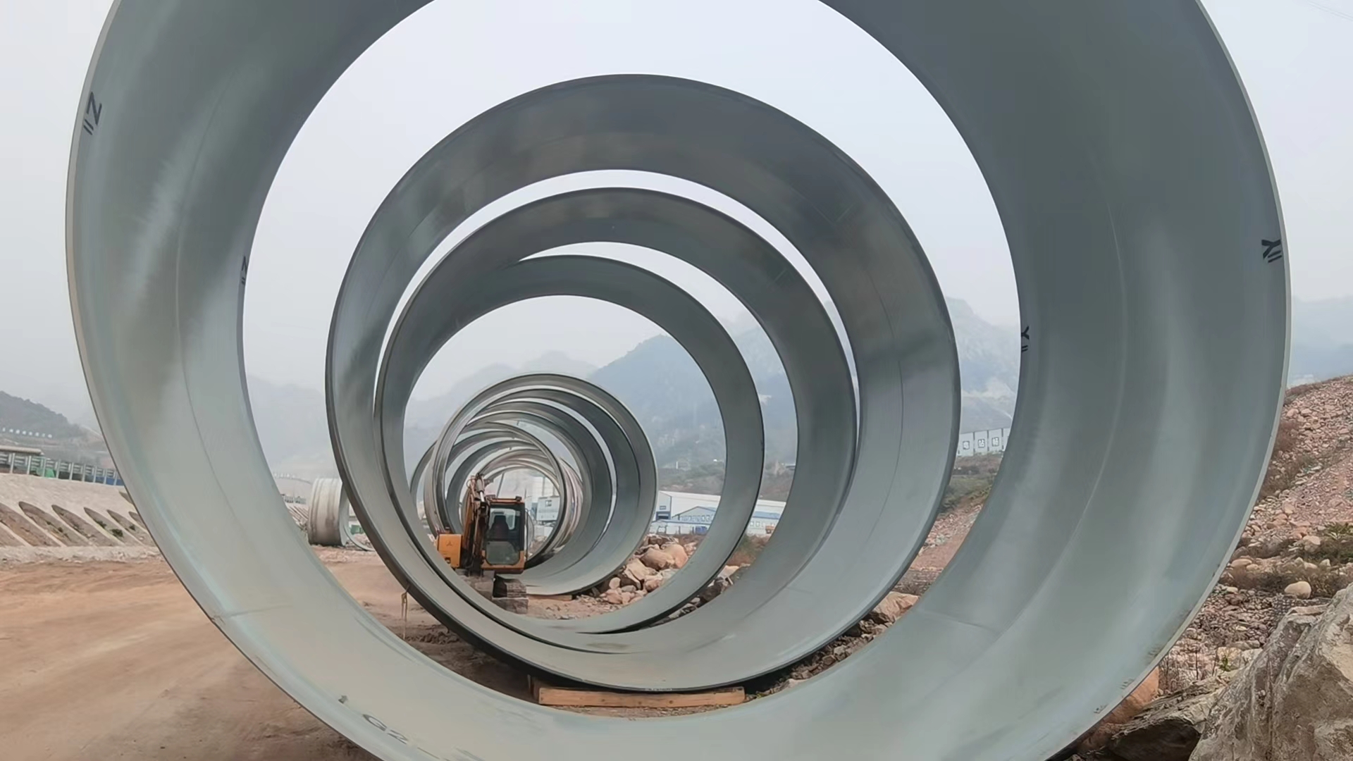 解決管道內壁防腐難題：富萊德超耐磨環氧厚漿涂料的實際應用