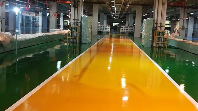 環氧地坪漆施工中出現起水泡的原因