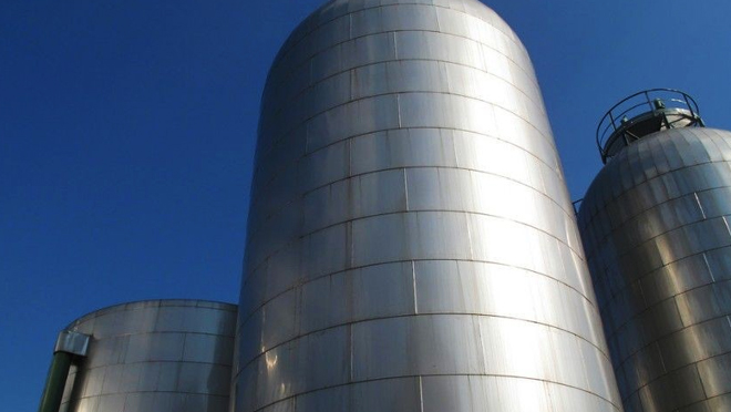 金屬氟碳漆與一般氟碳飾面漆的區別