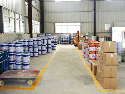 富萊德：廠房內景